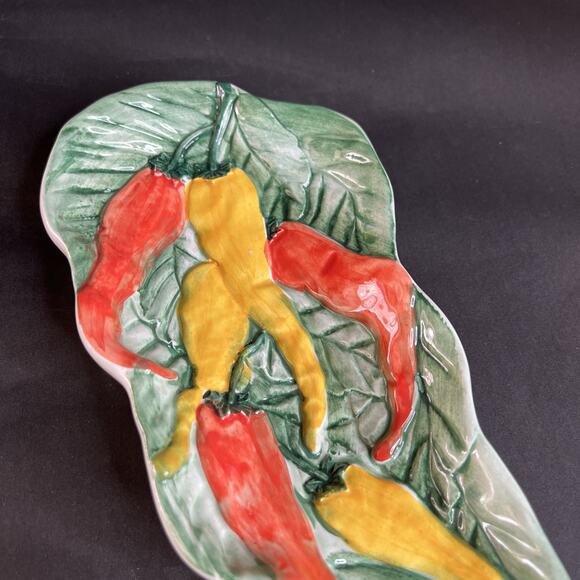 Vintage Majolica Chili Pepper Spoon Rest Italy Ceramic Style 7724 Kitchen Decor - Picture 3 of 7